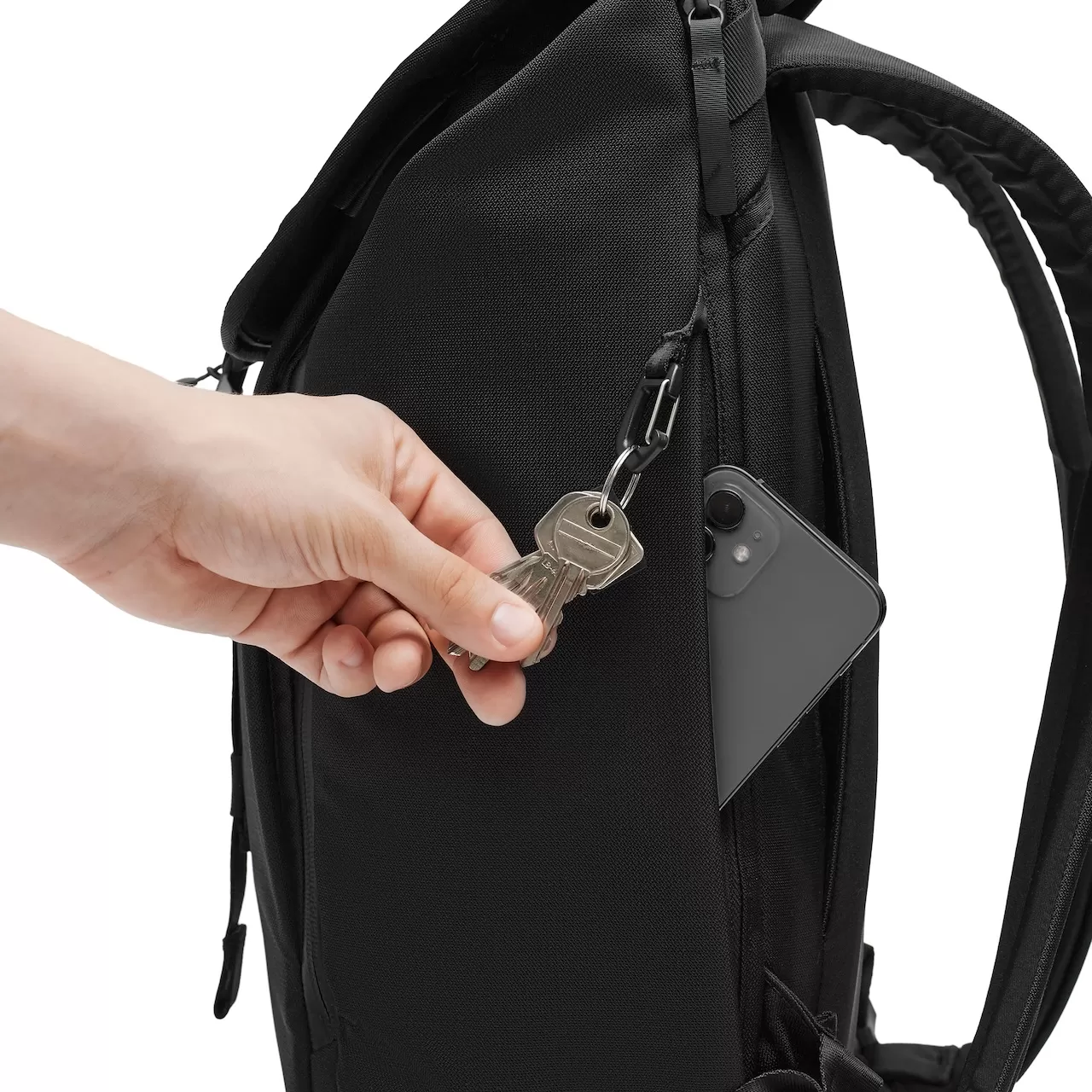 DAYFARER Backpack 18L Black