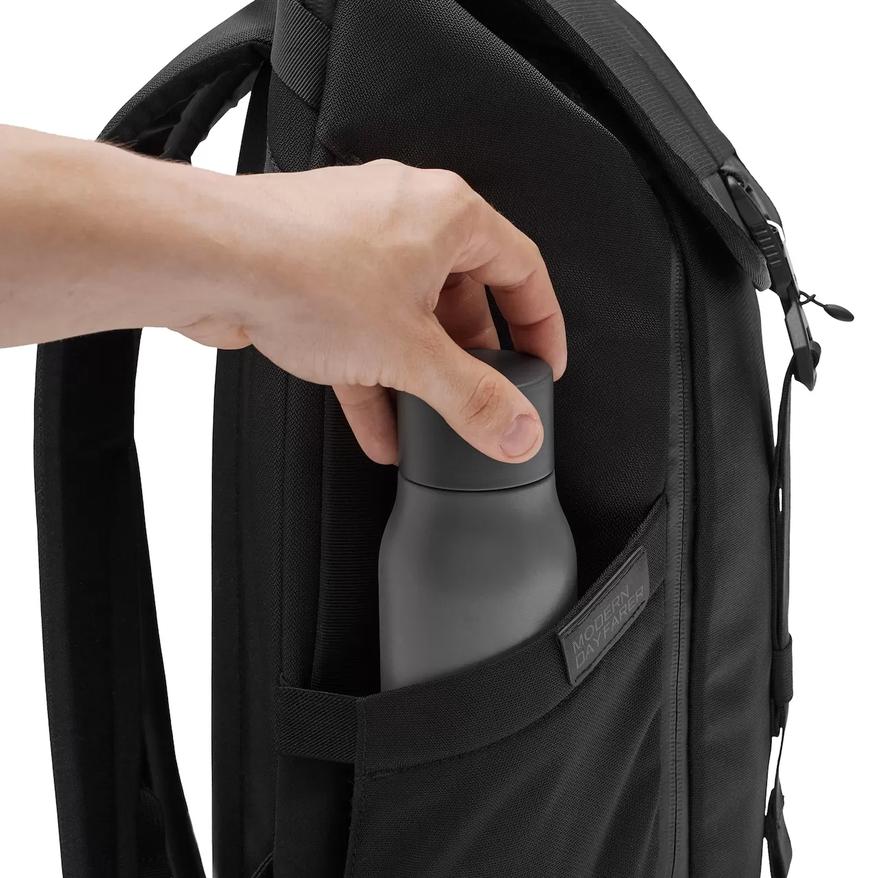 DAYFARER Backpack 18L Black