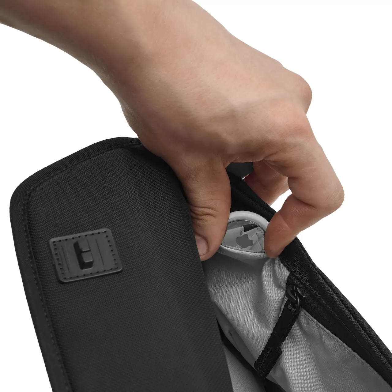 DAYFARER Sling 2L Black